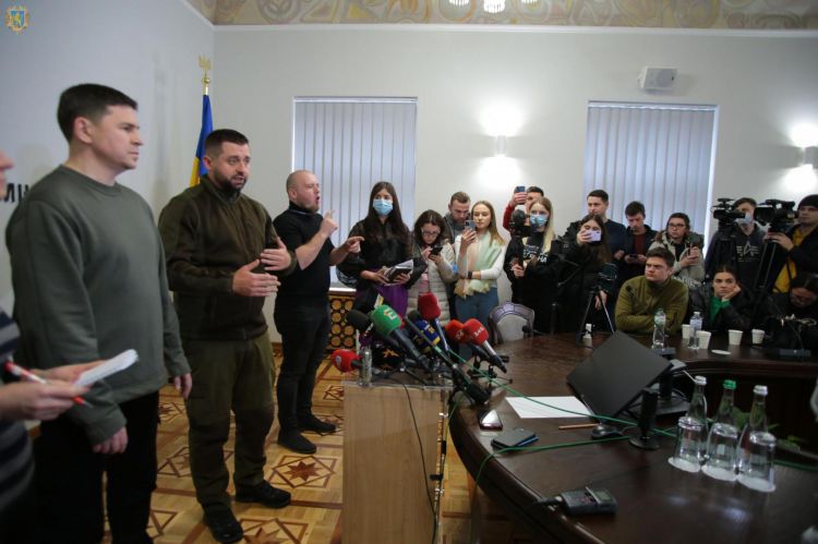 Львів: Давид Арахамія і Михайло Подоляк провели брифінг